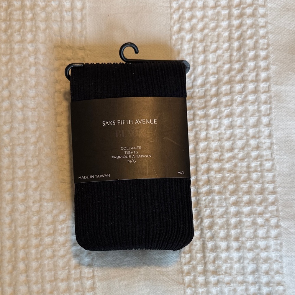 NWT asks Fifthe Avenue Women’s Tights M/L